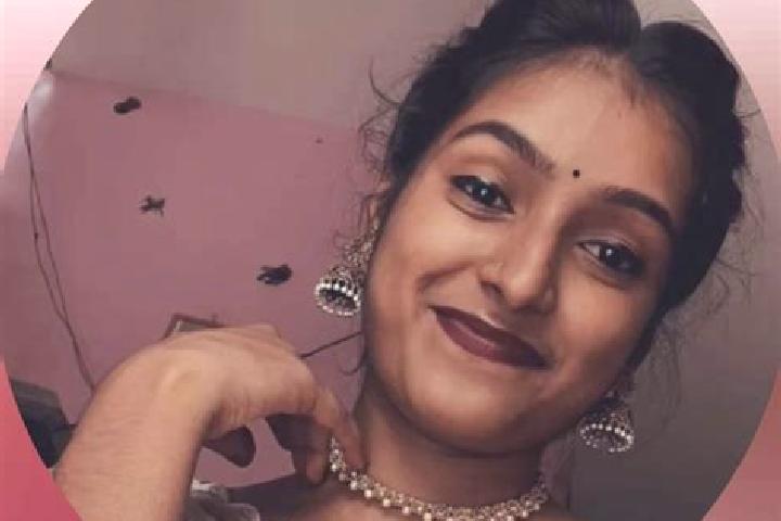 Nora, 36 — Escort in Kurumathur, India