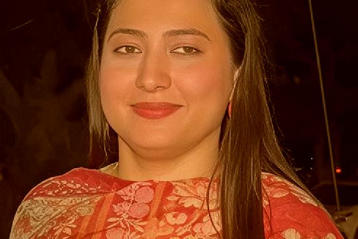 Nora, 36 — Escort in Naila, Germany