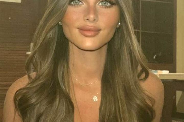 Nora, 37, a brunette dark-eyed slavic companion based in Lemps. Offering Tantra, Overnight, Travel Companion, Dinner Date. Available for incall and outcall, ...
