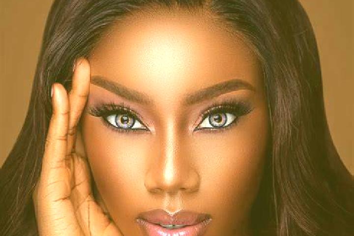 Nora, 37, a chestnut blue-eyed ebony companion based in Cayuela. Offering Dinner Date, BDSM, Erotic Massage, Tantra, Domination. Available for incall and out...