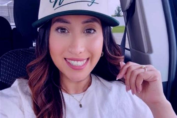 Nora, 37 — Escort in Heyburn, United States