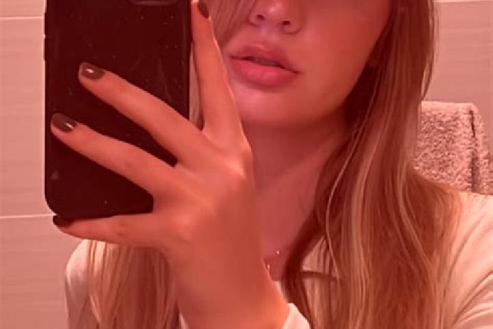 Nora, 37 — Escort in Opishnya, Ukraine