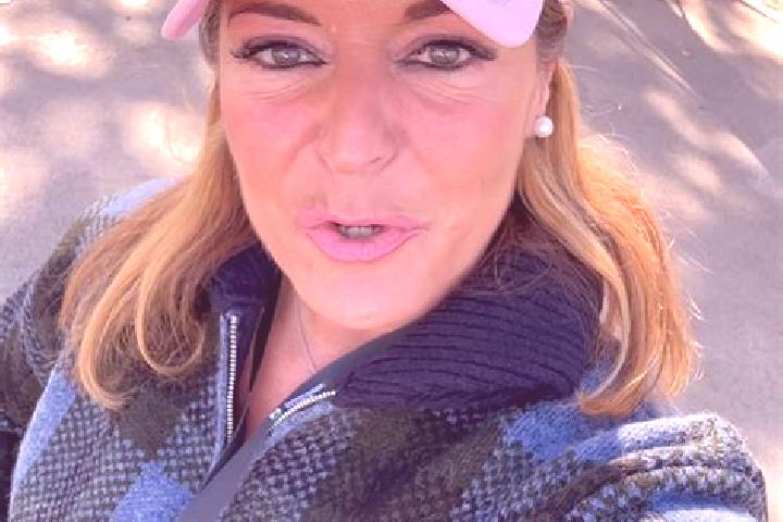 Nora, 37 — Escort in Zanka, Hungary