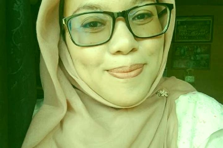 Nora, 38 — Escort in Gobang, Indonesia