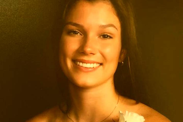 Nora, 38 — Escort in Jenkintown, United States