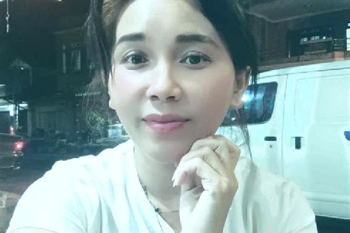 Nora, 38 — Escort in Pasarlama, Indonesia