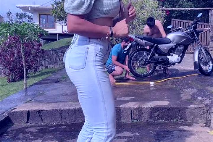 Nora, 38 — Escort in Sao Francisco de Sales, Brazil