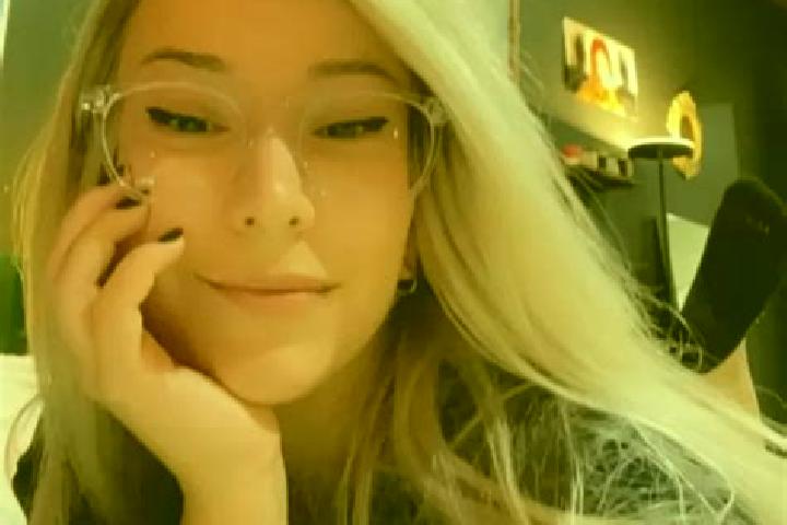 Nora, 39, a blonde grey-eyed ebony companion based in Shady Side. Offering A-Level, Roleplay, Party Girl. Available for incall and outcall, overnight booking...