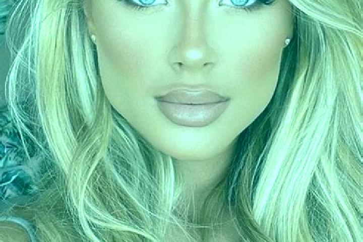 Nora, 39, a blonde hazel-eyed latina companion based in Melfort. Offering Roleplay, Domination, Massage. Available for incall and outcall, day and evening da...