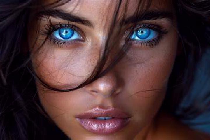 Nora, 39, a dark blonde blue-eyed middle eastern companion based in Banda. Offering Domination, Fetish, Girlfriend Experience, Striptease. Available for inca...