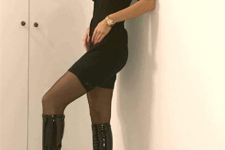 Nora, 39, a dark blonde dark-eyed mediterranean companion based in Scitarjevo. Offering Deep French Kissing, Tantra, Dinner Date, Party Girl, A-Level. Availa...