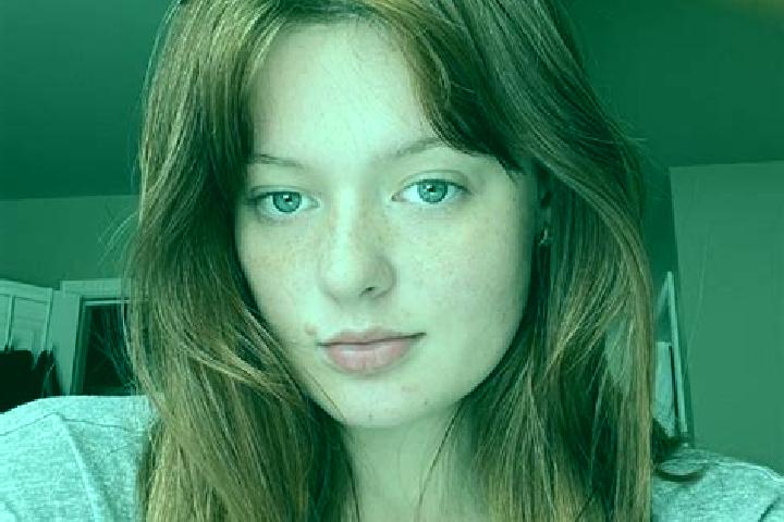 Nora, 39, a red brown-eyed caucasian companion based in Ali-Berdukovskiy. Offering Prostate Massage, Erotic Massage, Girlfriend Experience, A-Level. Availabl...