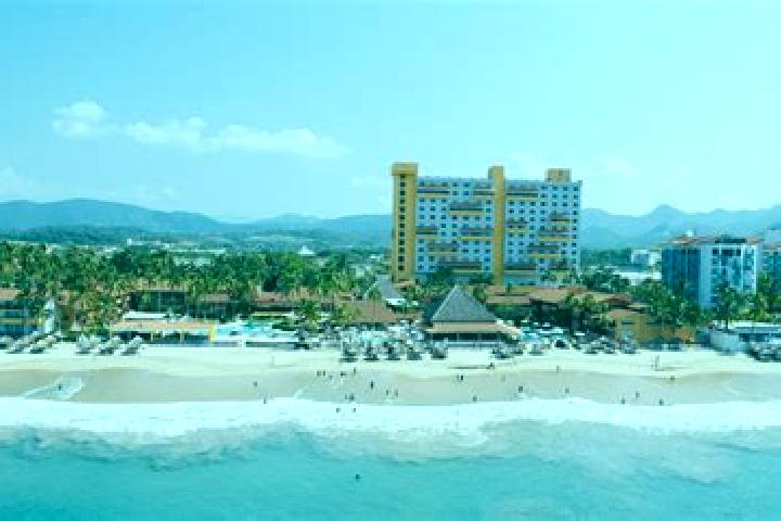 Nora, 39 — Escort in Ixtapa de la Concepcion, Mexico