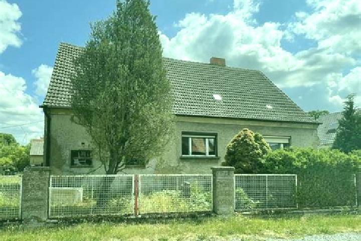 Nora, 39 — Escort in Petersdorf II, Austria