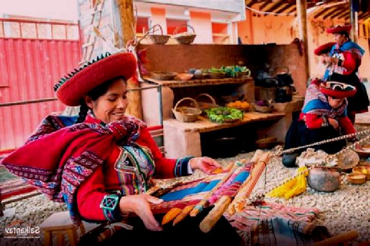 Nora, 39 — Escort in Pongobamba, Peru