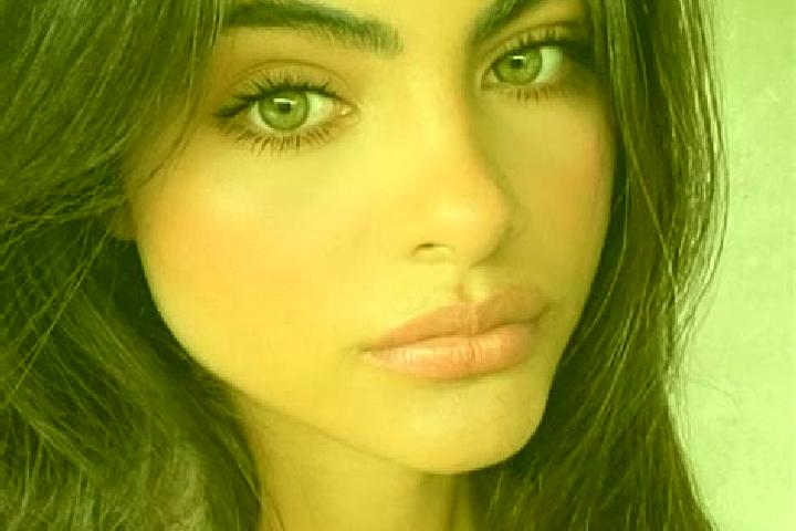Nova, 20, a auburn dark-eyed indian companion based in Cavacurta. Offering 69, Tantra. Available for incall and outcall, overnight bookings available.