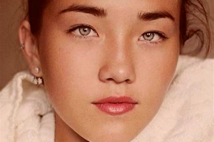 Nova, 20, a black grey-eyed caucasian companion based in Tarichar Kalan. Offering Roleplay, Tantra, Overnight, Couples. Available for incall and outcall, ove...