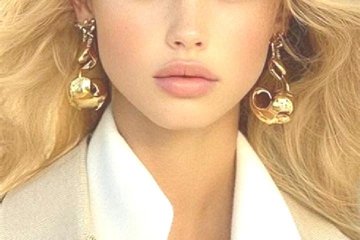 Nova, 20, a blonde amber-eyed caucasian companion based in Dobridor. Offering Girlfriend Experience, Deep French Kissing, GFE, 69. Available for incall and o...
