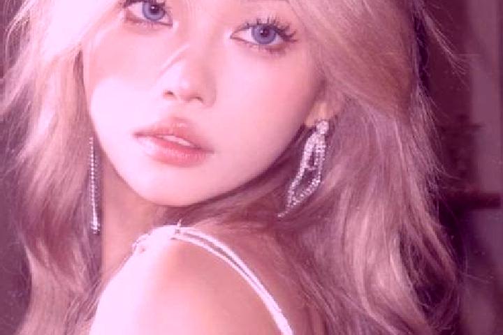 Nova, 20, a platinum blonde grey-eyed asian companion based in Cascina. Offering CIM, Overnight, Party Girl. Available for incall and outcall, overnight book...