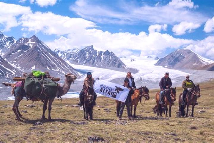 Nova, 20 — Escort in Altai, Mongolia