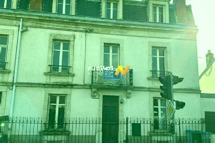 Nova, 20 — Escort in Bouxieres-aux-Dames, France