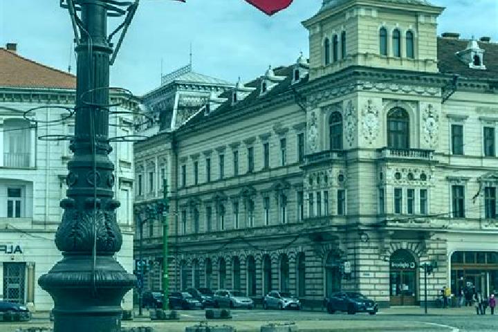 Nova, 20 — Escort in Brebina, Romania