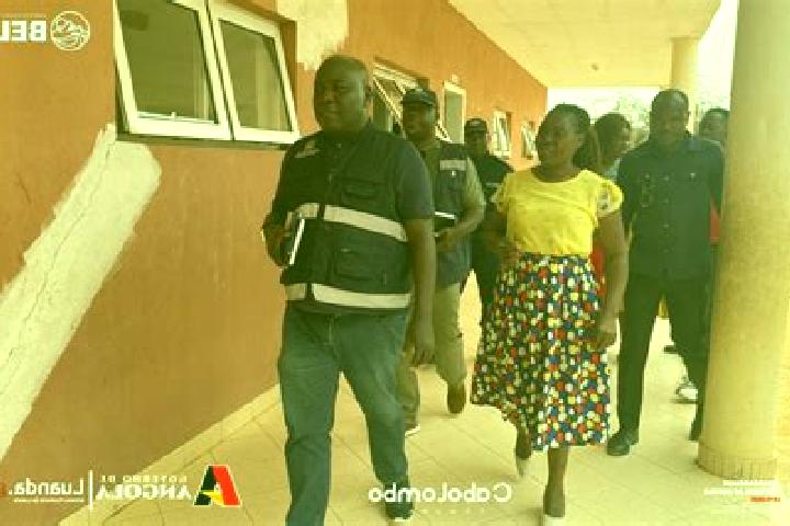 Nova, 20 — Escort in Cabolombo, Angola