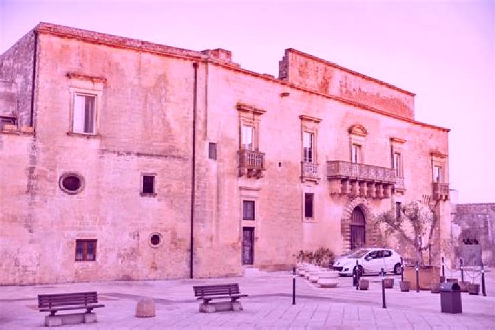 Nova, 20 — Escort in Caprarica di Lecce, Italy
