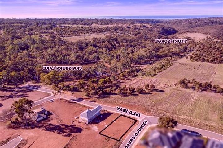 Nova, 20 — Escort in Craigburn Farm, Australia