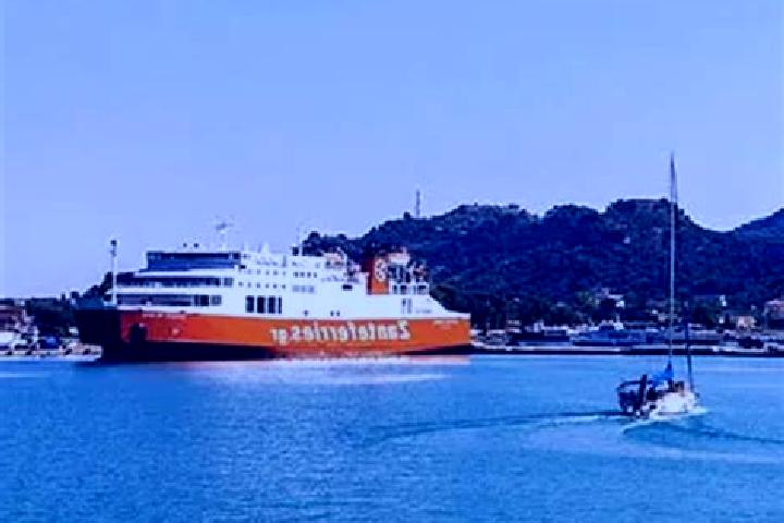Nova, 20 — Escort in Solomos, Greece