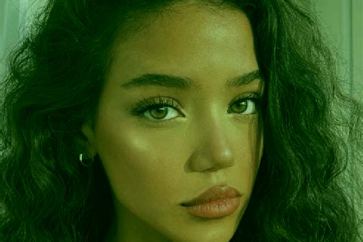 Nova, 21, a black brown-eyed caribbean companion based in Villamayor de Gallego. Offering Duos, Domination, 69. Available for incall and outcall, overnight b...
