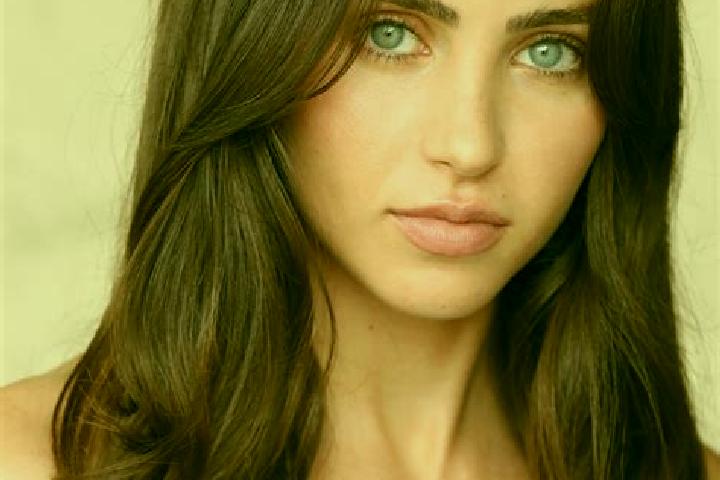 Nova, 21, a brunette brown-eyed latina companion based in Woombye. Offering Domination, Party Girl, Erotic Massage, GFE. Available for incall and outcall, da...