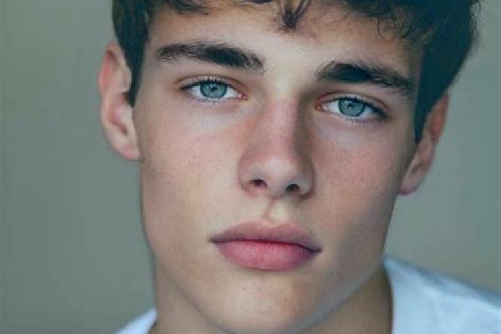 Nova, 21, a red brown-eyed caucasian companion based in Sembabule. Offering Deep French Kissing, Erotic Massage, Overnight, OWO. Available for incall and out...