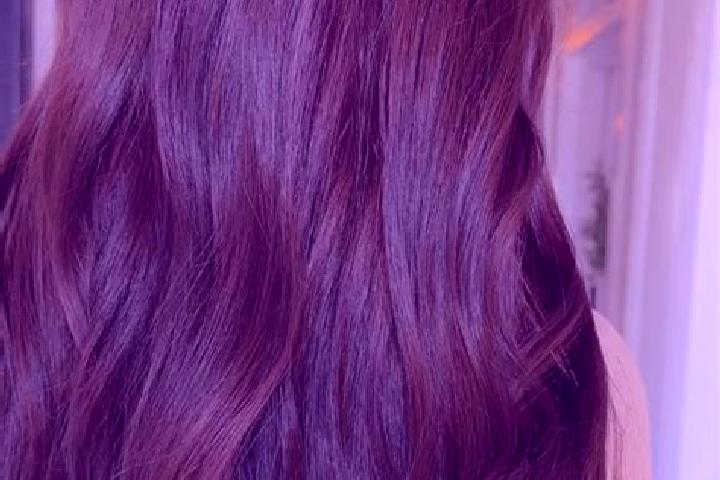 Nova, 21, a red brown-eyed european companion based in Letca. Offering Couples, 69, Striptease. Available for incall and outcall, day and evening dates.