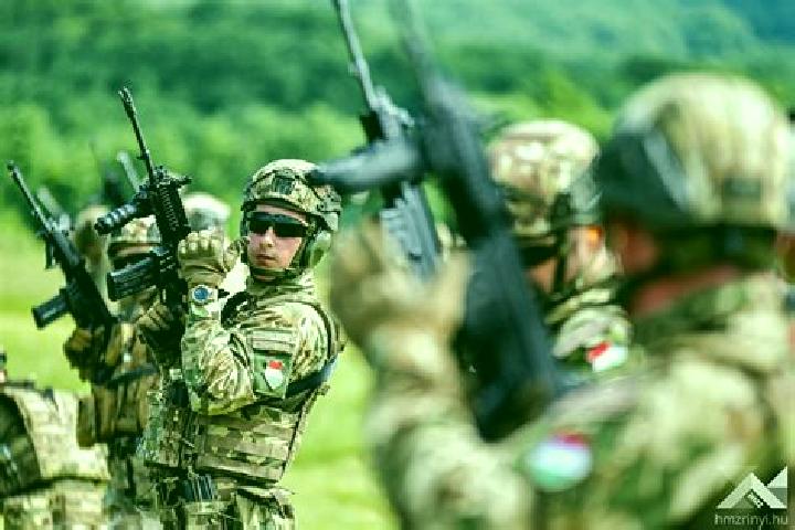 Nova, 21 — Escort in Cerani, Bosnia and Herzegovina
