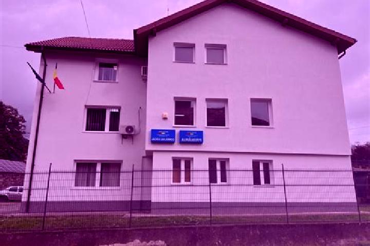 Nova, 21 — Escort in Certeju de Sus, Romania