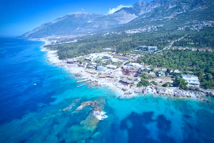 Nova, 21 — Escort in Dhermi, Albania