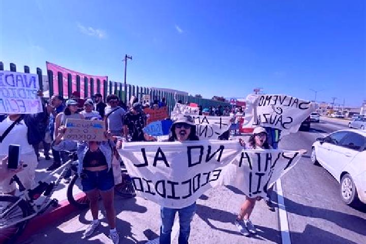Nova, 21 — Escort in El Sauzal, Mexico
