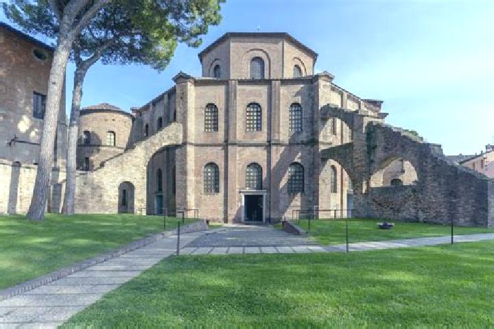 Nova, 21 — Escort in Megliadino San Vitale, Italy