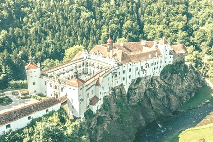Nova, 21 — Escort in Sankt Johann bei Herberstein, Austria