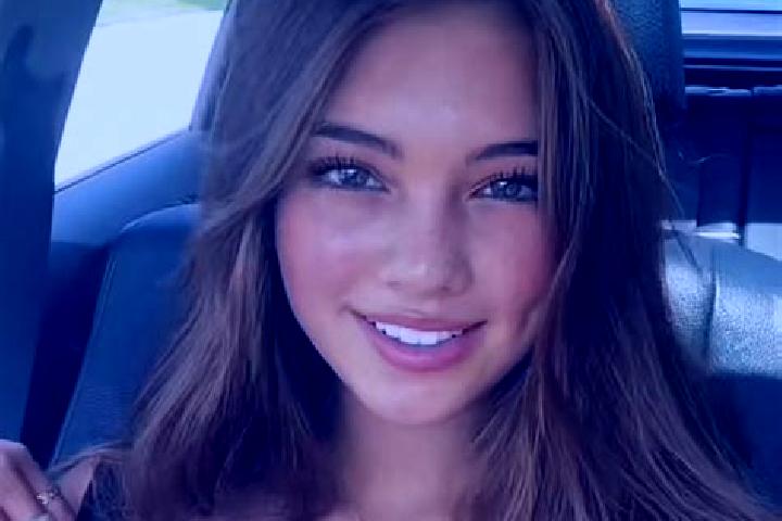 Nova, 22, a brunette grey-eyed ebony companion based in Bonnetable. Offering Dinner Date, Girlfriend Experience, Deep French Kissing, Party Girl. Available f...