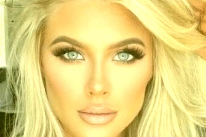 Nova, 22, a platinum blonde brown-eyed ebony companion based in Dibee. Offering Roleplay, Prostate Massage, Tantra, Party Girl, Domination. Available for inc...