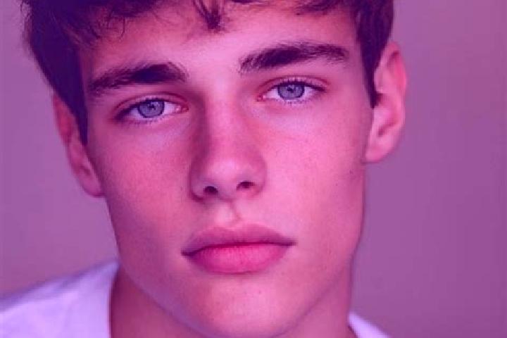 Nova, 22, a red brown-eyed caucasian companion based in Saint-Simeon. Offering CIM, Deep French Kissing, Overnight. Available for incall and outcall, overnig...
