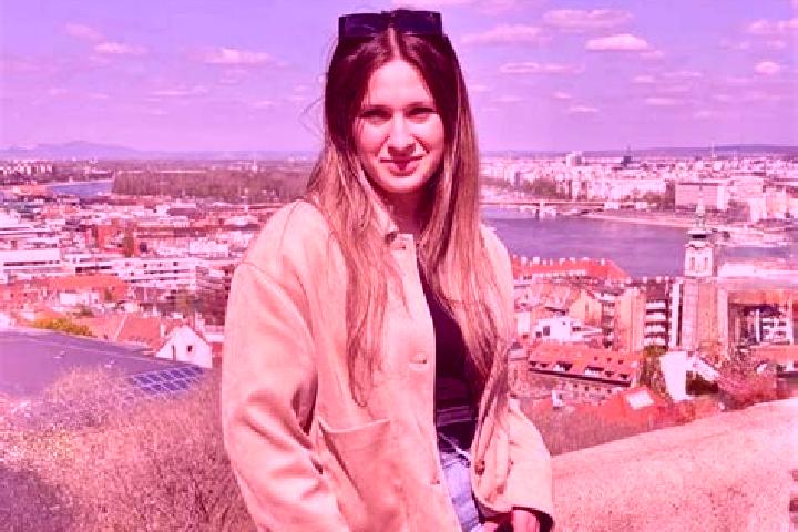 Nova, 22 — Escort in Balatonbereny, Hungary