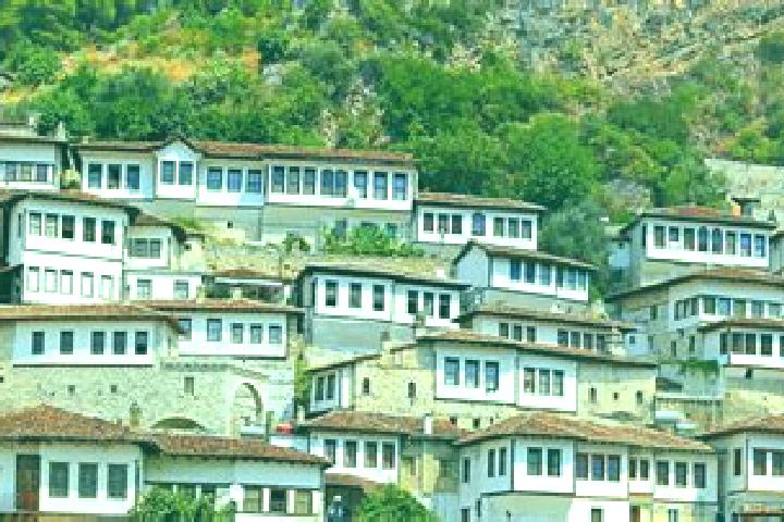 Nova, 22 — Escort in Kute, Albania