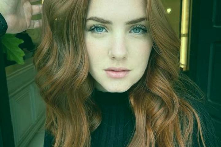 Nova, 23, a auburn blue-eyed ebony companion based in Ruemligen. Offering Couples, Travel Companion, CIM, Fetish. Available for incall and outcall, overnight...