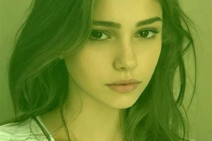 Nova, 23, a chestnut green-eyed slavic companion based in Corgoloin. Offering BDSM, GFE, Overnight. Available for incall and outcall, day and evening dates.