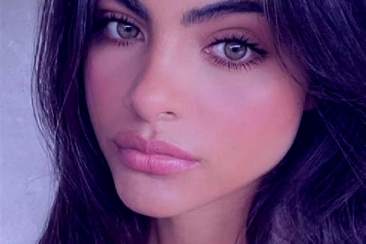 Nova, 23, a red grey-eyed indian companion based in Alvaraes. Offering 69, Party Girl. Available for incall and outcall, overnight bookings available.