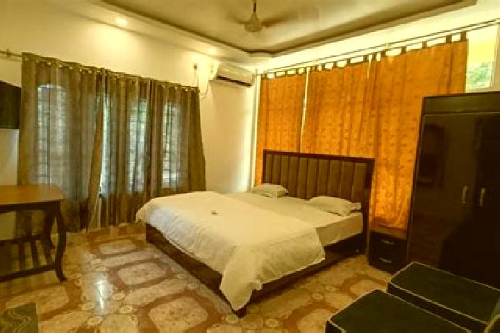 Nova, 23 — Escort in Bokakhat, India