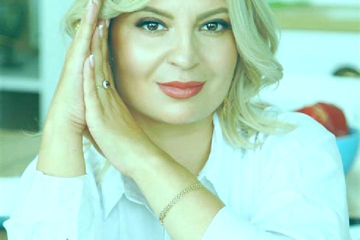 Nova, 23 — Escort in Krasnyy Yar, Russia